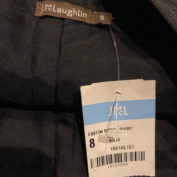 J. McLaughlin Shorts NWT Easton Ribbon Solid Black Size 8 - Picture 3 of 8